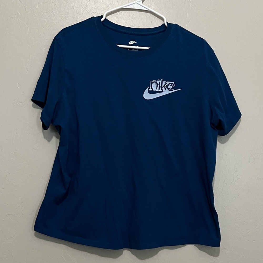 Nike, The Nike Tee, Boxy Cropped Blue, XL